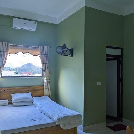 Hotel Nha Nghi Ngoc Lam Quan Ba Habitación foto